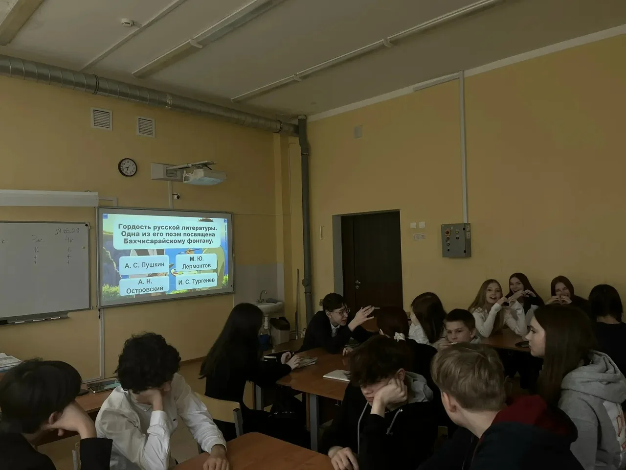 Сегодня, 18 марта, отмечается важный исторический день — День воссоединения Крыма с Россией. В честь
