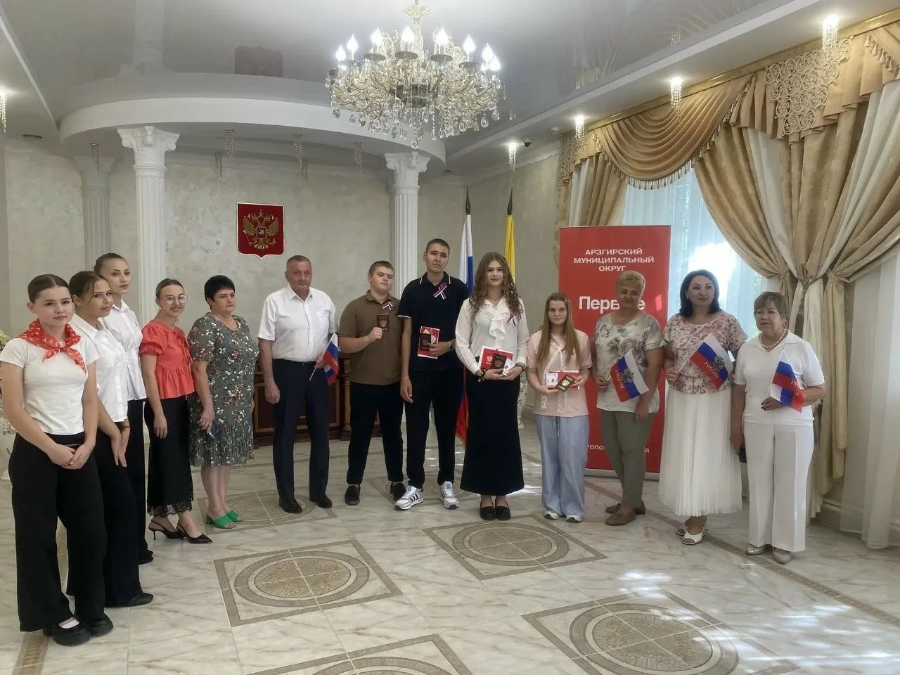 В Арзгирском районе — новые граждане России!