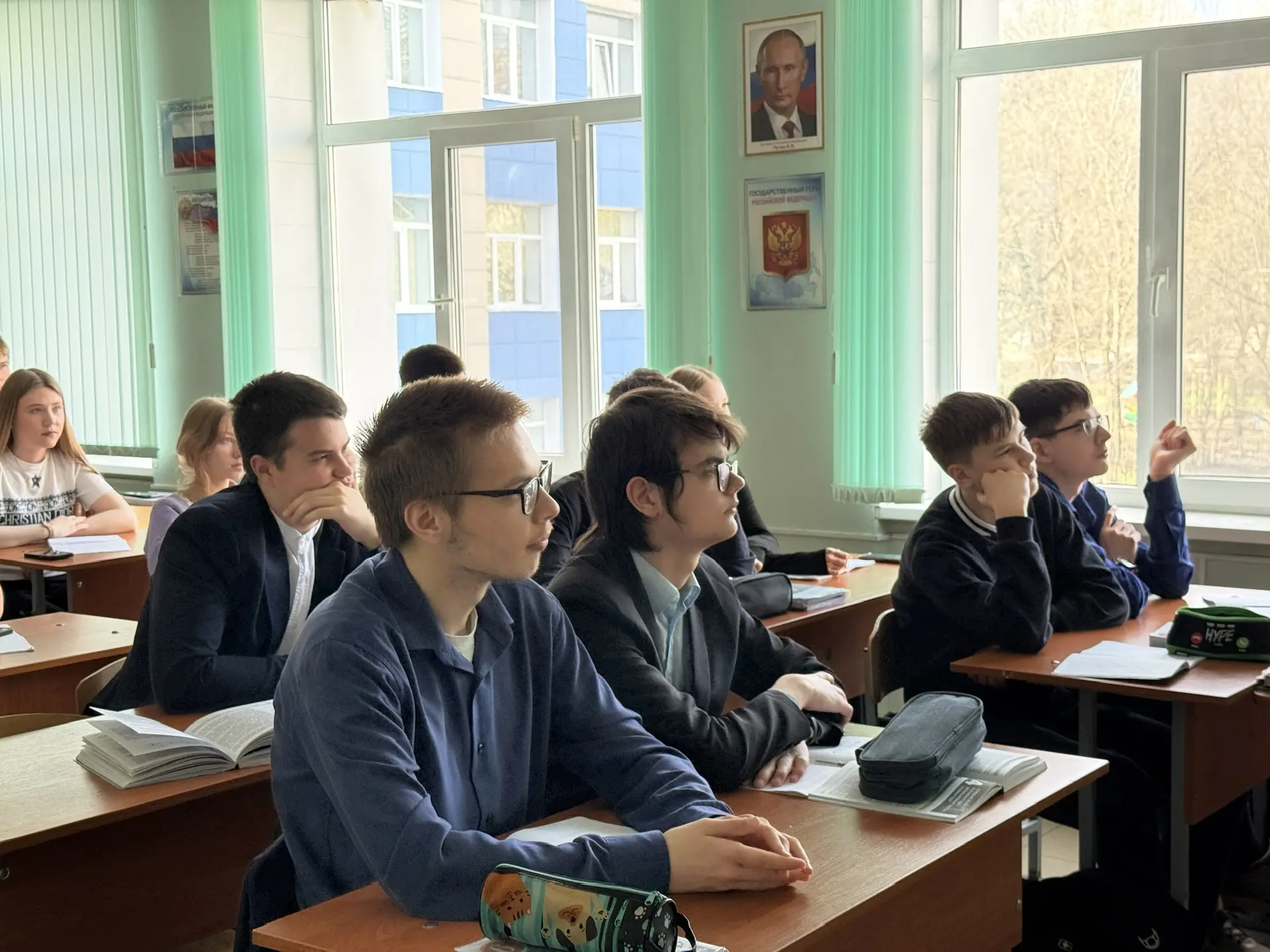 Никто не забыт, ничто не забыто В нашей школе прошёл урок мужества, приуроченный ко Дню памяти жертв