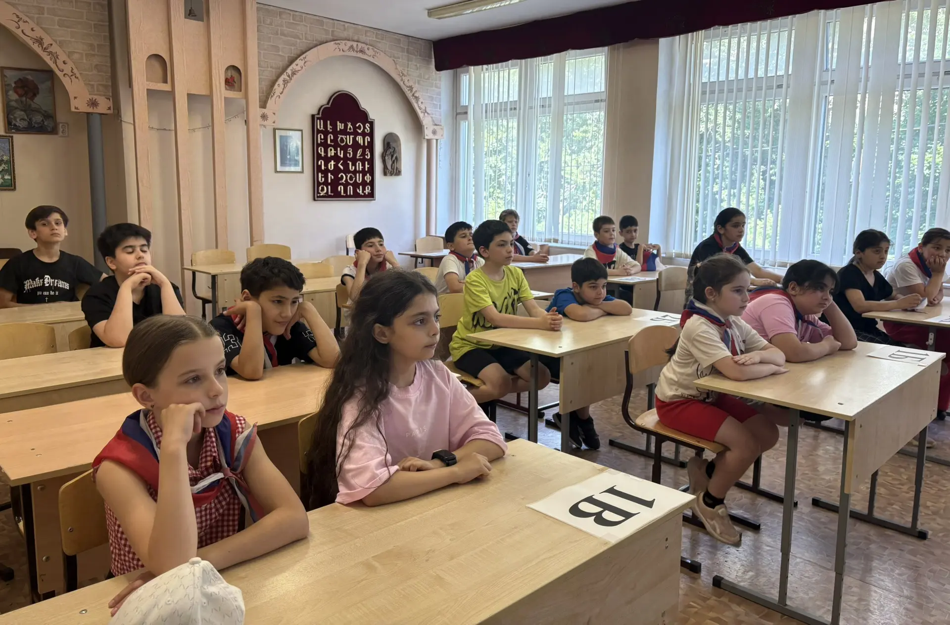 🌞📚 Каникулы с пользой продолжаются!

В рамках программы «Каникулы с пользой» для ребят состоялся и