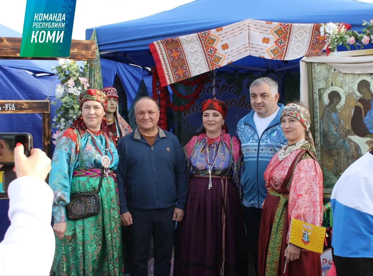 Фестиваль «Ми Танi Олам» и чествование нефтяников: министр национальной политики Коми Р...