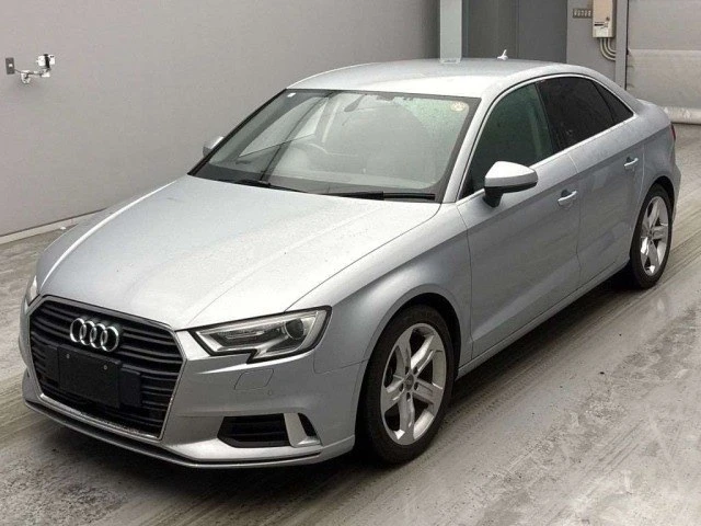 AUDI A3 2017 года - для Константина
Бензин/Двигатель 1400 cc  /55.000 км / 2WD /  122 л.с /1.180.000