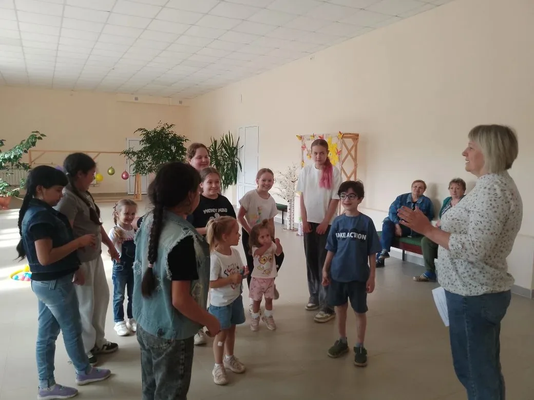 😀 Первый день лета в Алешинском СДК: праздник творчества и веселья!
1 июня в Алешинском Доме культу
