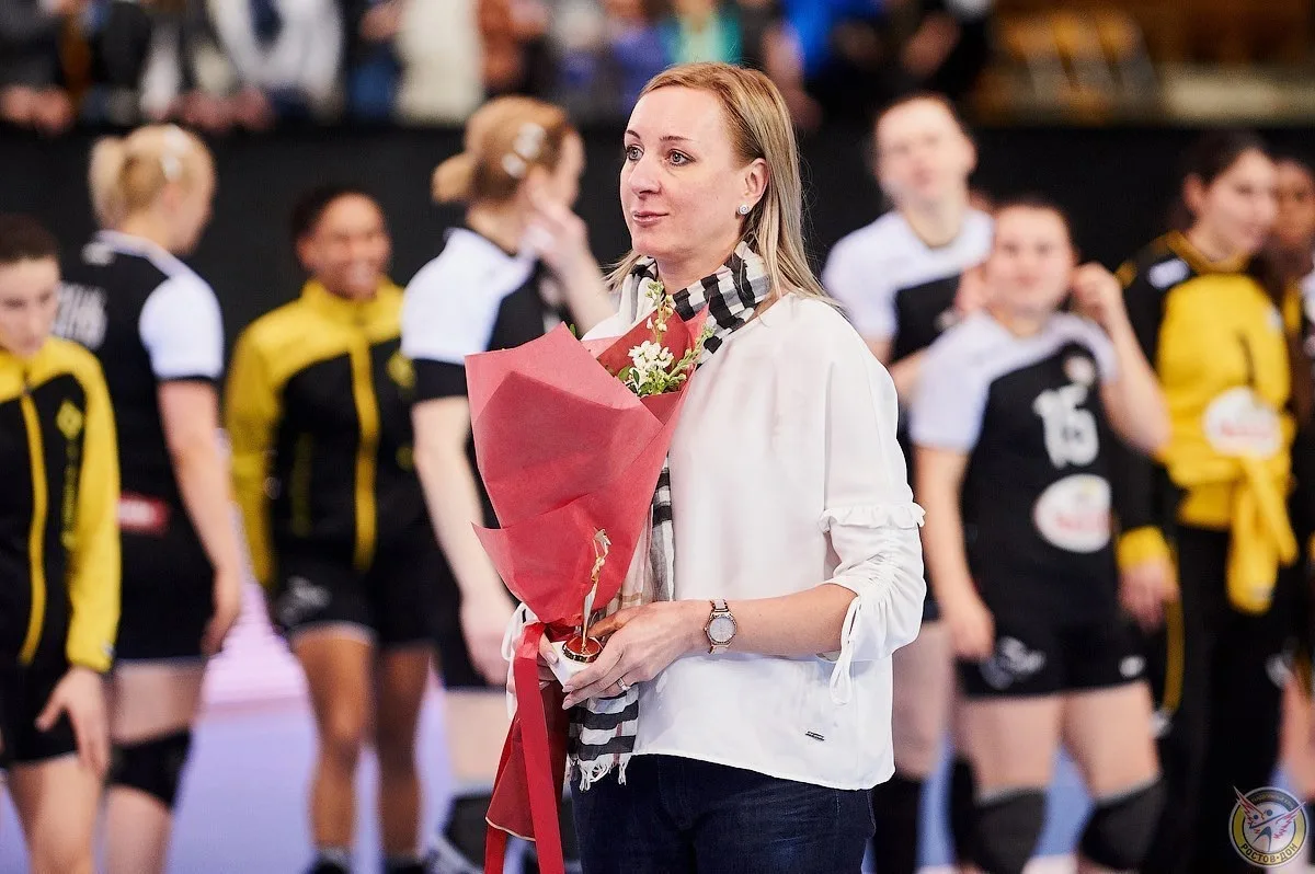 🎁 С Днем рождения, Ольга!

2 августа свой День рождения празднует воспитанница гандбольной школы «С