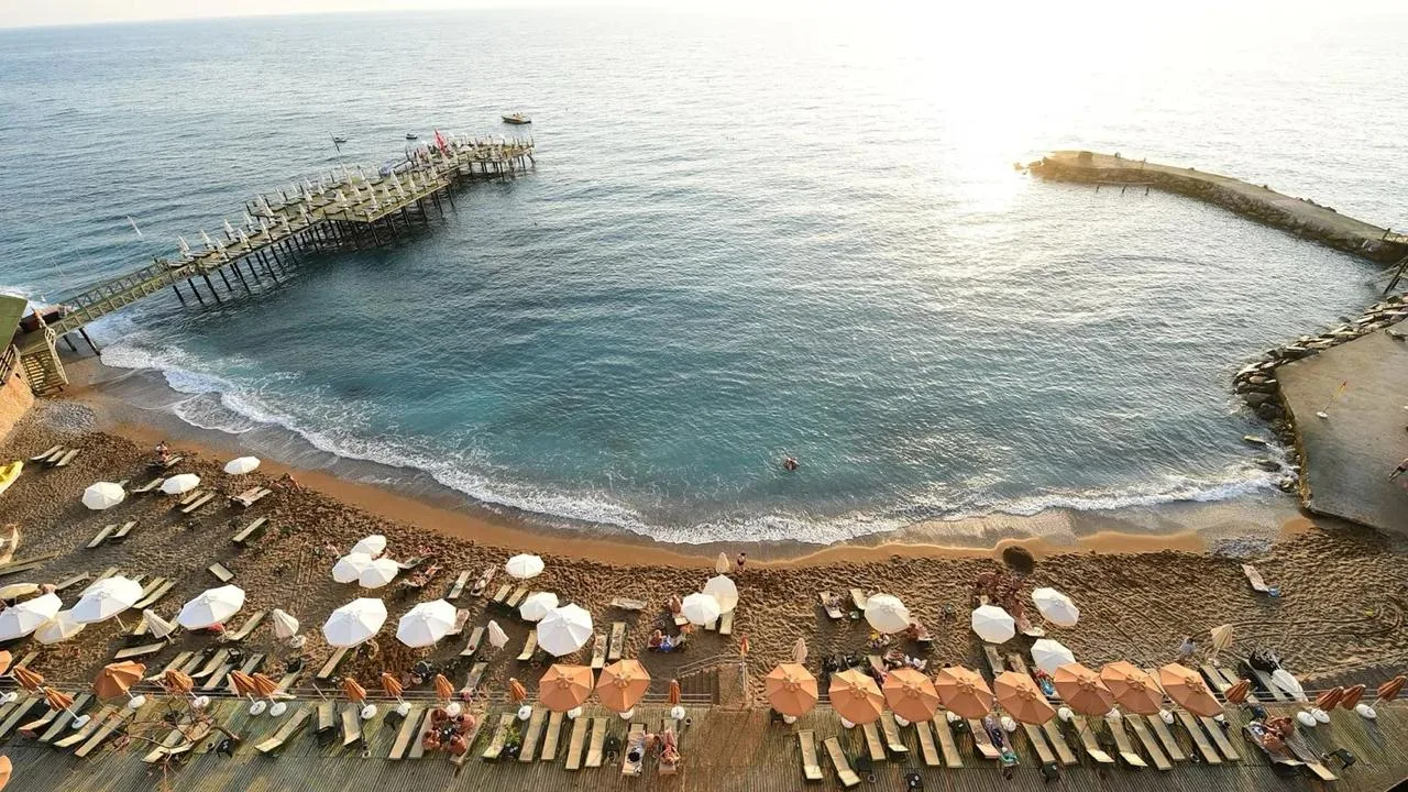 Хорошая цена на тур в Турцию, в один из наших любимых Utopia World Hotel 5 звезд в Аланье