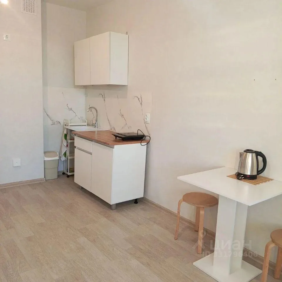 Сдам без посредников: студия, 25м²