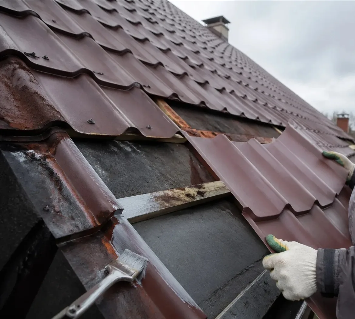 🏠 КРЫША НЕ ПРОСТИТ ОШИБОК: 5 просчётов при монтаже металлочерепицы