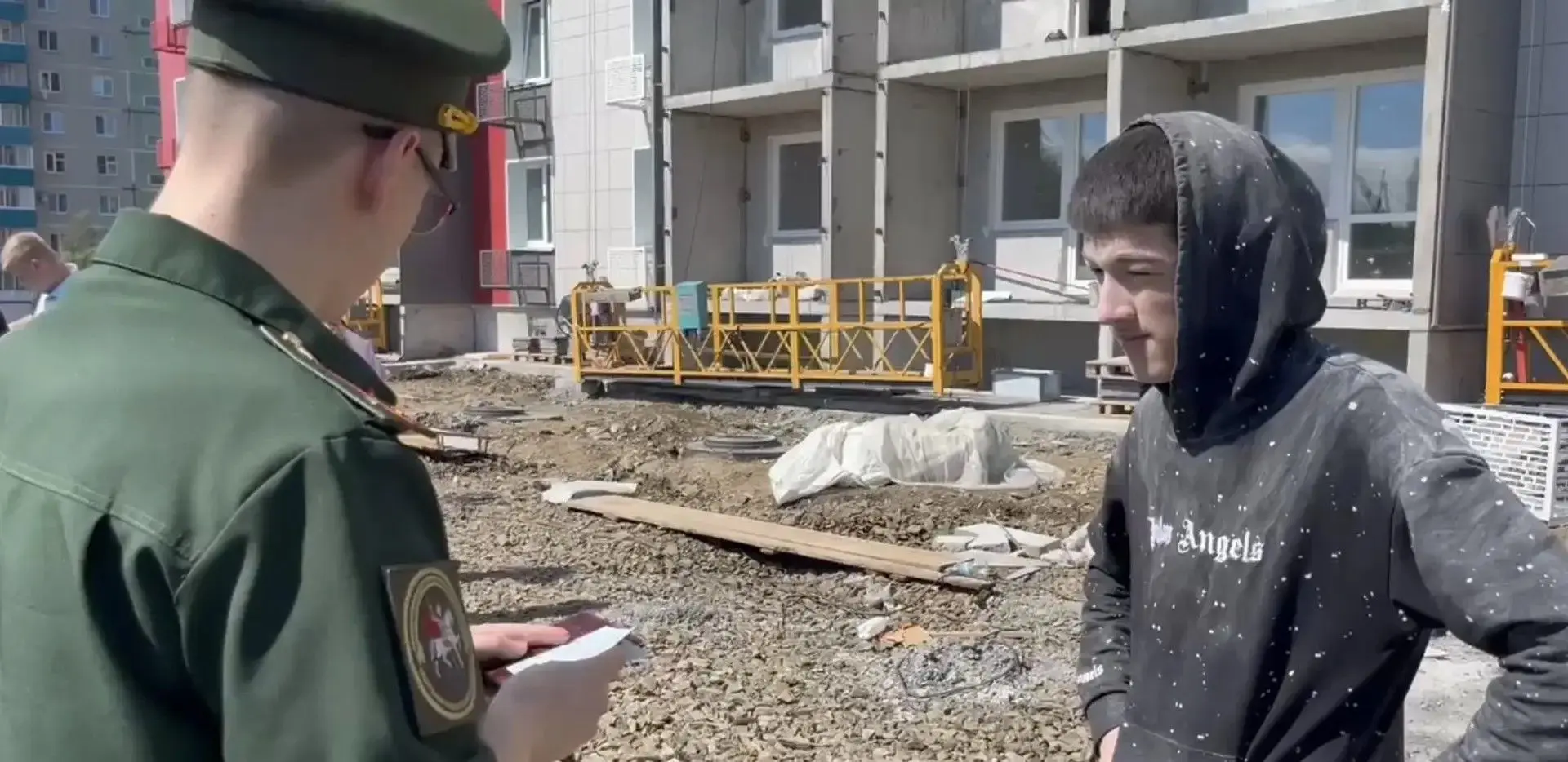 В Комсомольске-на-Амуре продолжают выявлять нарушения миграционного законодательства и ...
