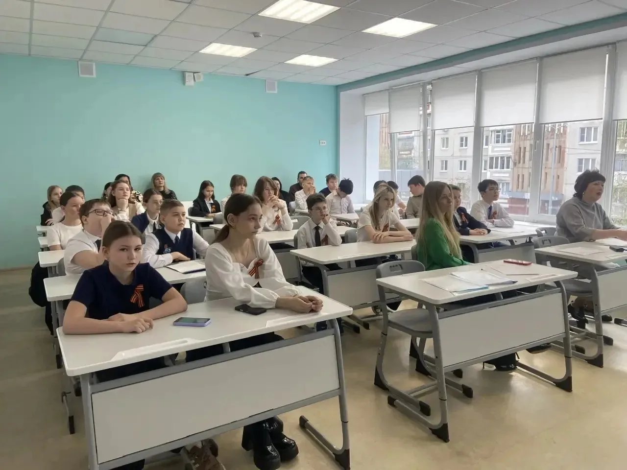 30 апреля в нашей школе прошла конференция «Ступени» для 5-7 классов. Она была приурочена к Году еди