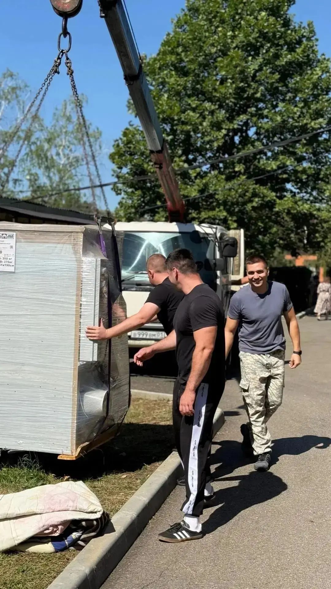 Адыгейскому республиканскому дому ребёнка  оказали помощь сотрудники отдела по конвоиро...