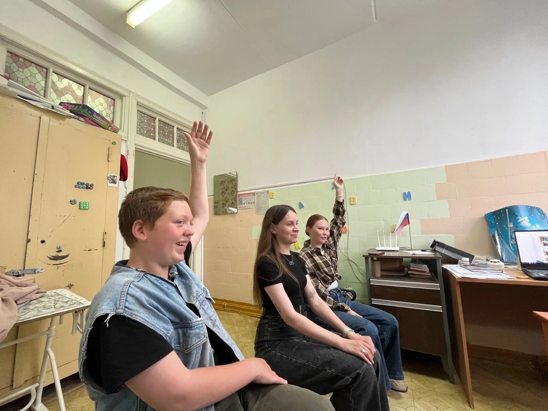 Накануне Всероссийского Дня кино для Актива старшеклассников в школе прошел он лайн мас...