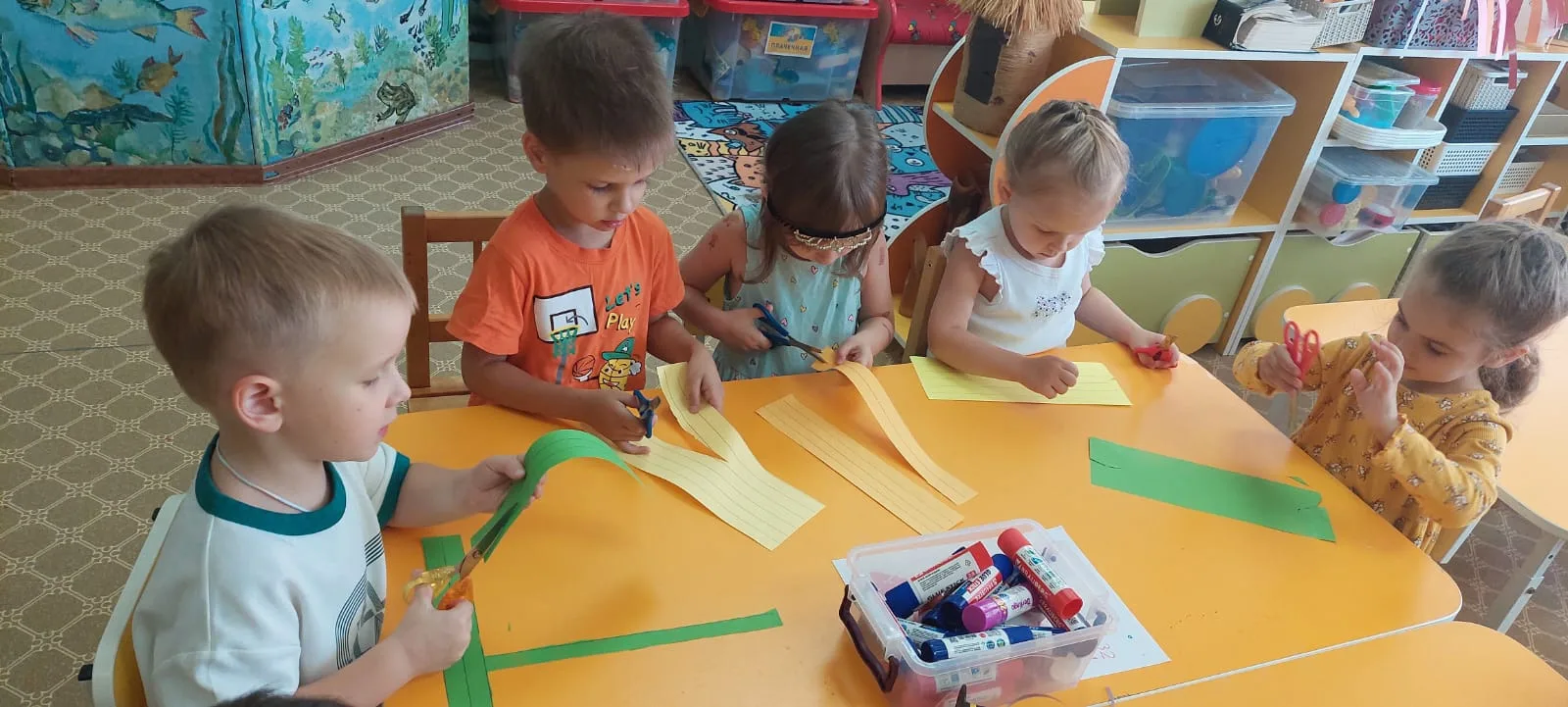 🧐 Что общего между красивым почерком в школе и умением застёгивать пуговицы?