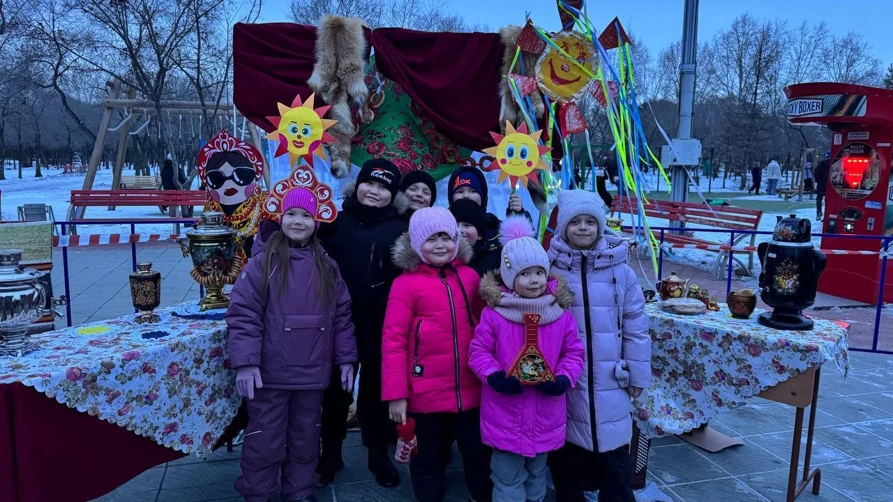 🌞🥞 Масленица — ярко, дружно, креативно!  В этом году наша школа приняла участие в конкурсе фотозон, 