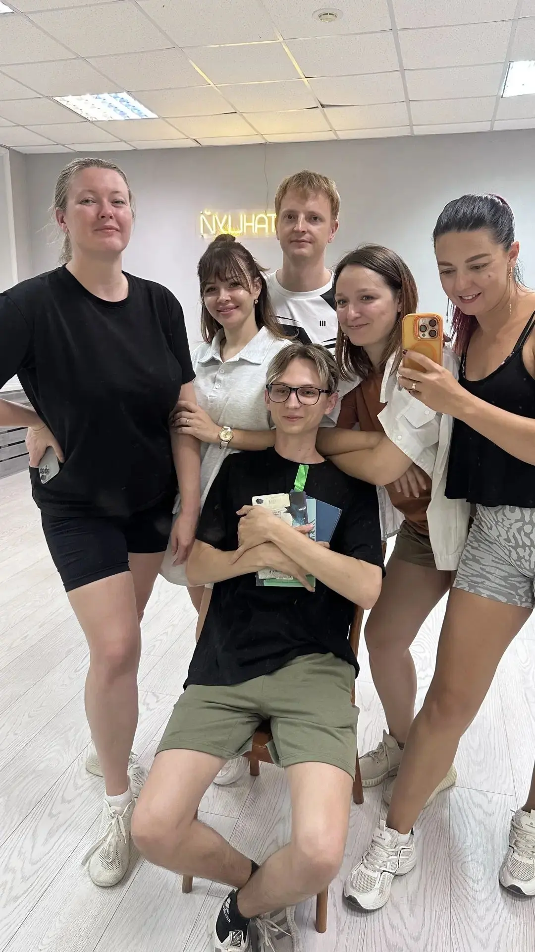 Эти ребята явно что-то задумали 🤣