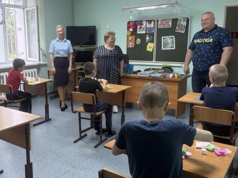 💫В Новокузнецке члены Общественного совета проверили работу Центра временного содержания несовершен