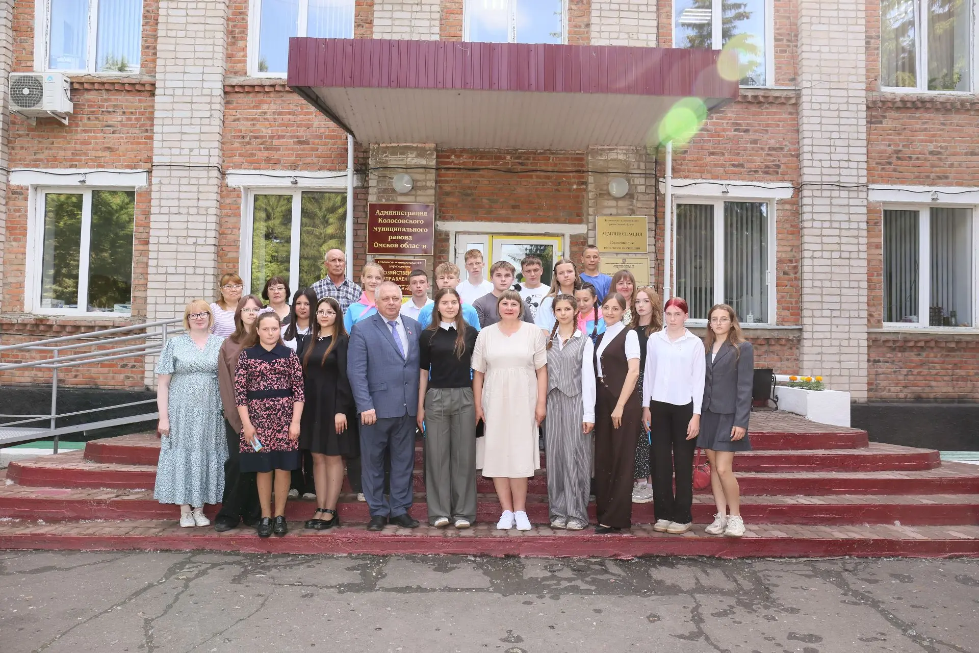 Сегодня у меня состоялась очень важная и приятная встреча с нашей гордостью — школьными...
