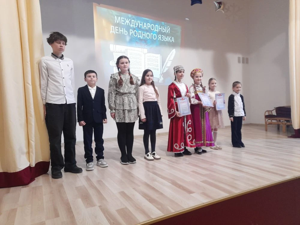 🔶В гимназии Вектор прошел Фестиваль родного языка   💡Мы долго следили за публикациями наших участник