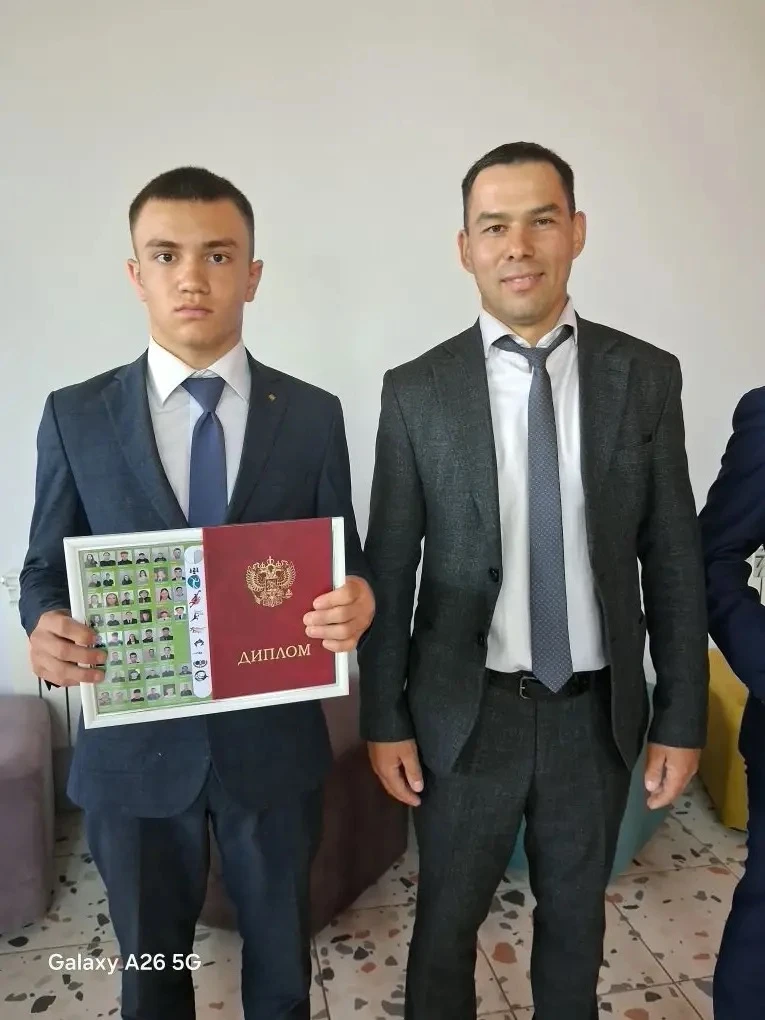 Уку елы ахырына якынлаша, шуңа күрә еллык нәтиҗәләр ясар чак җитте.               
"Батыр» балалар һ
