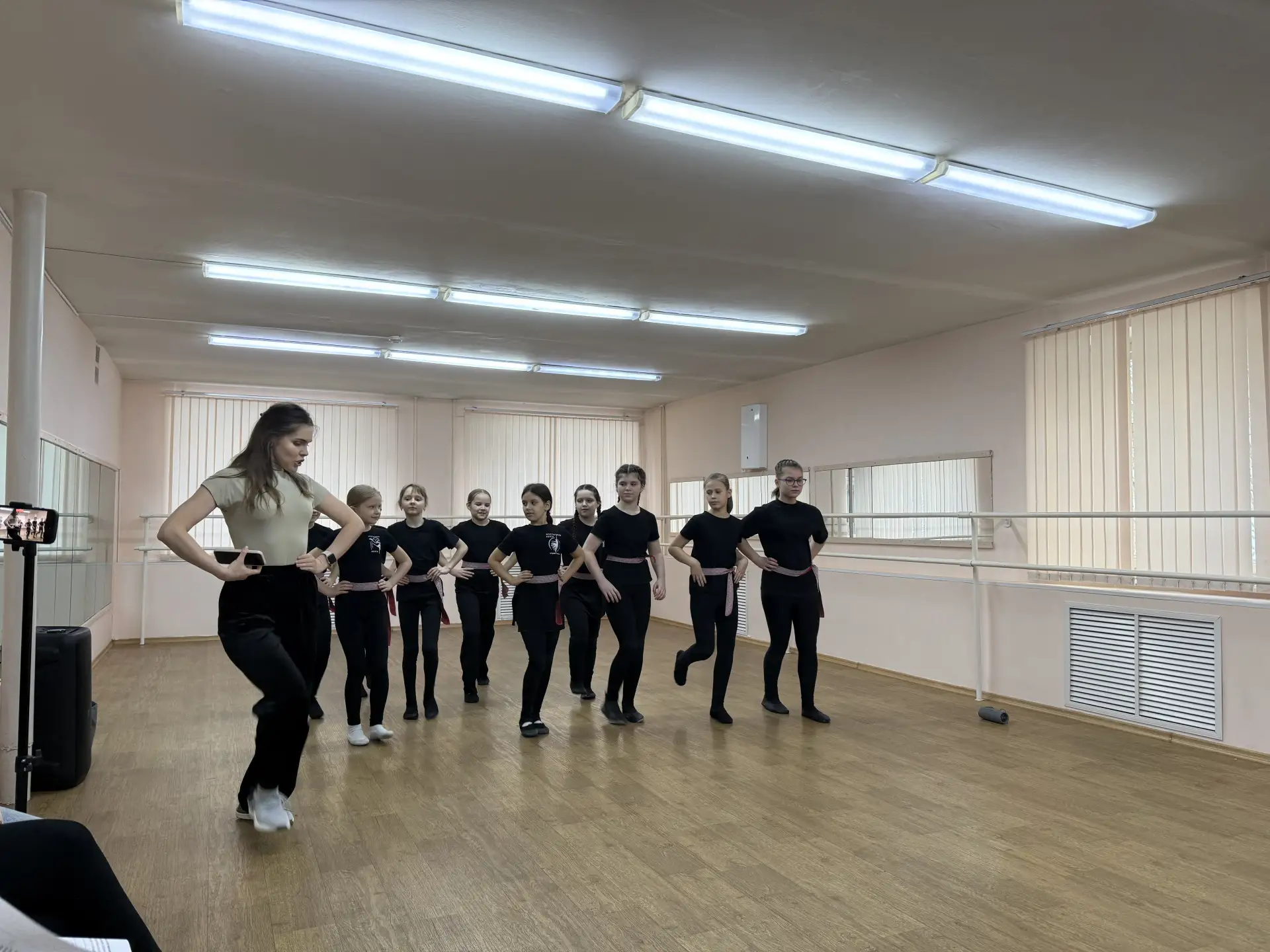 Наши педагоги Акинина В.М. и Минасян С.Г., участники конкурса "Сердце отдаю детям", сегодня активно 