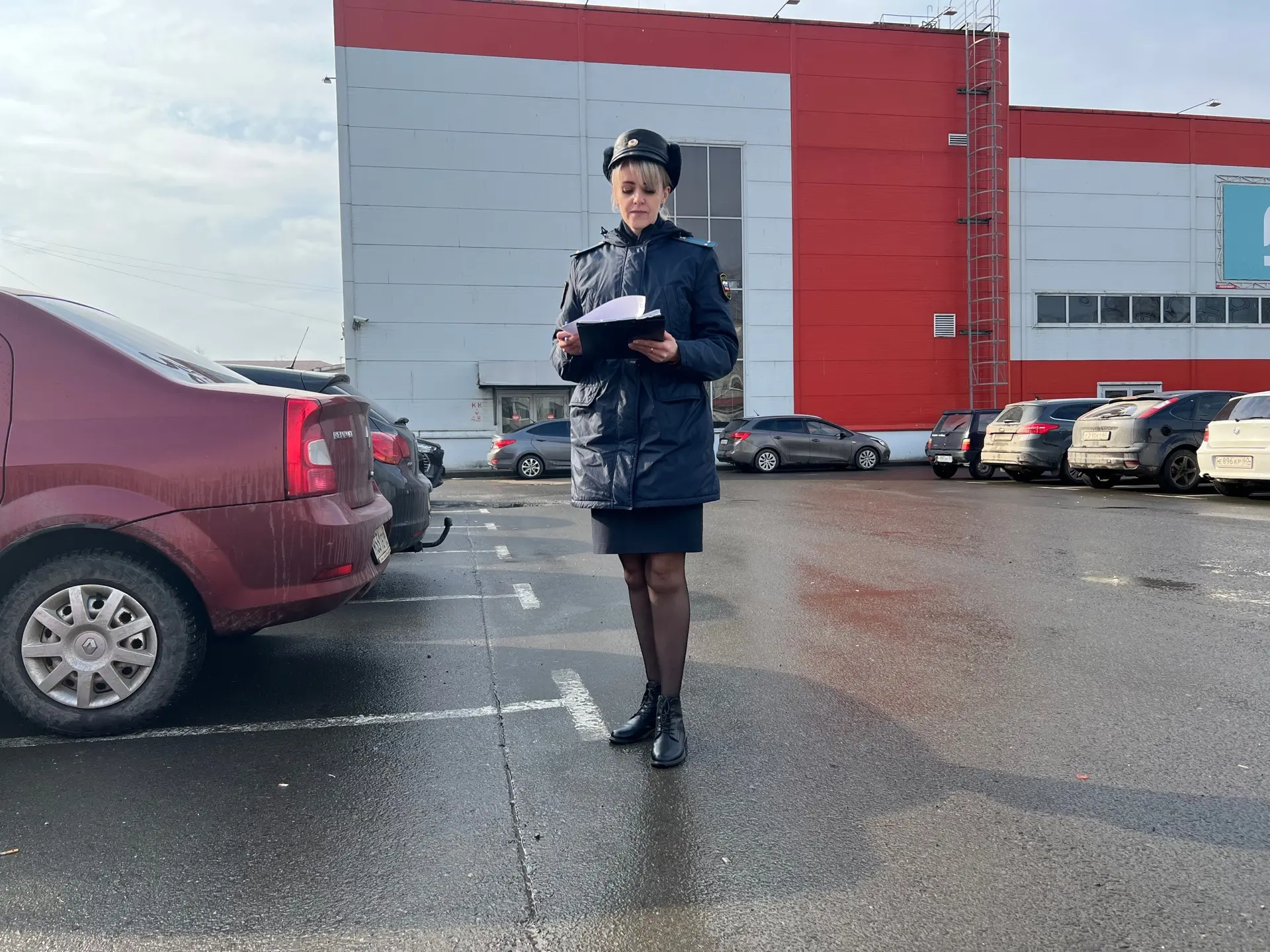 🚘 В Псковской области сотрудники ГМУ ФССП России разыскали и арестовали два залоговых автомобиля тра
