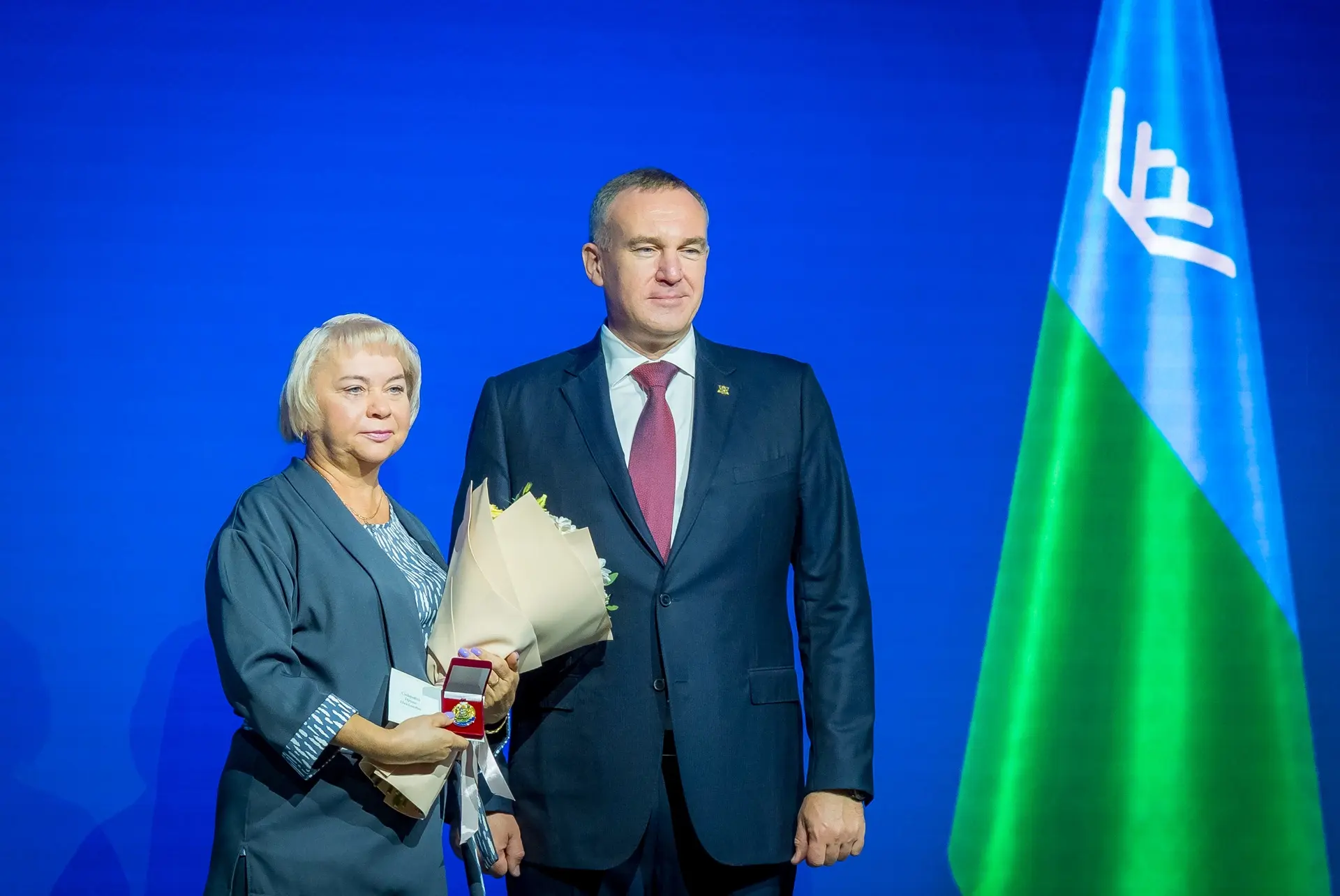 «Вторые мамы и папы»: в Югре чествовали педагогов