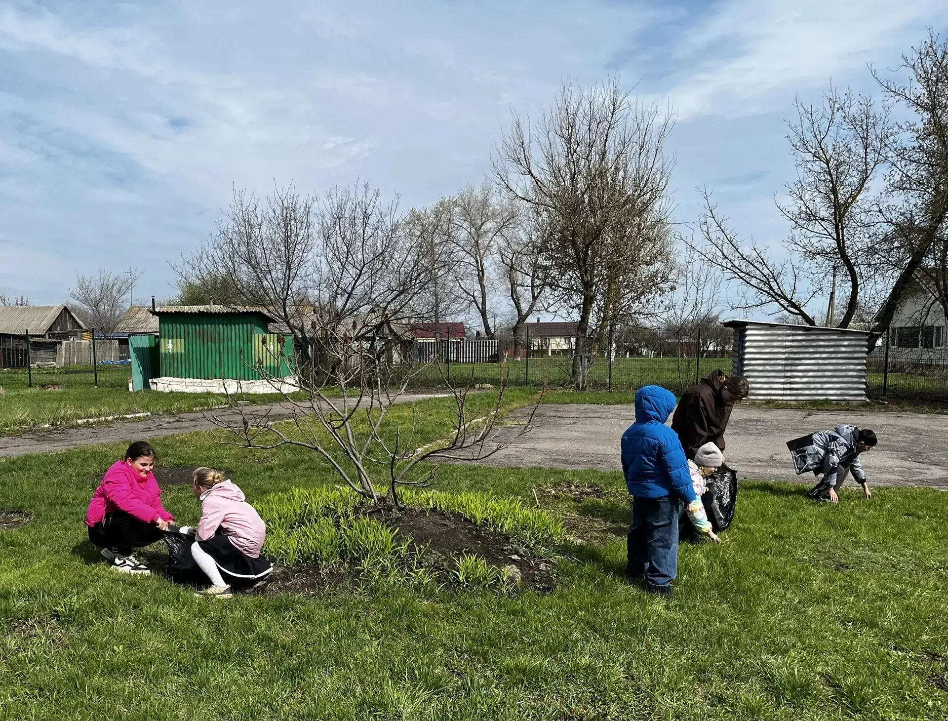 В кружке «Законы экологии» под руководством Елены Васильевны Михальковой прошла серия з...