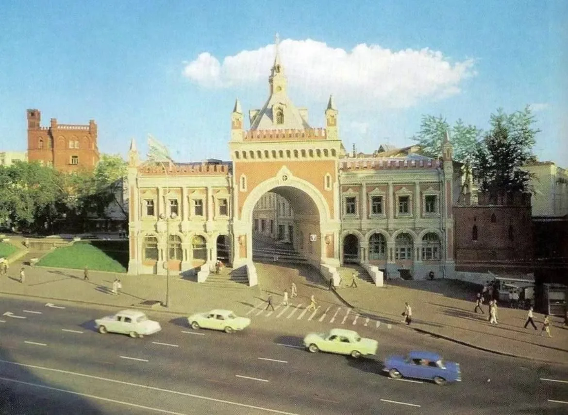 Третьяковский проезд, 1978 год.
@old_photo_msk