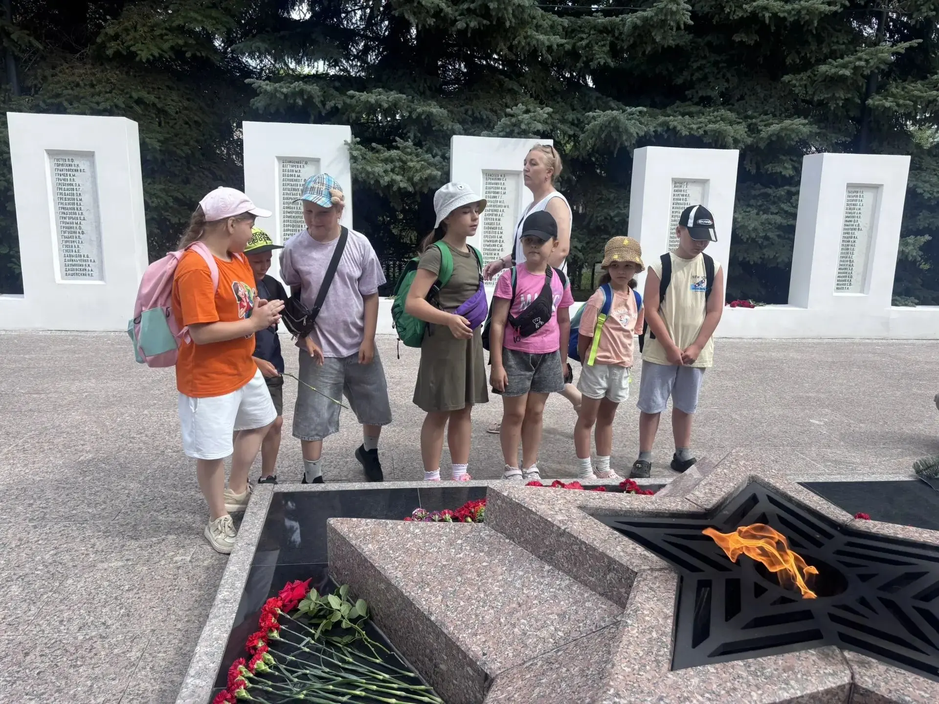 22 июня — День памяти и скорби. Вся страна склоняет головы, вспоминая события тех страшных дней. Сам