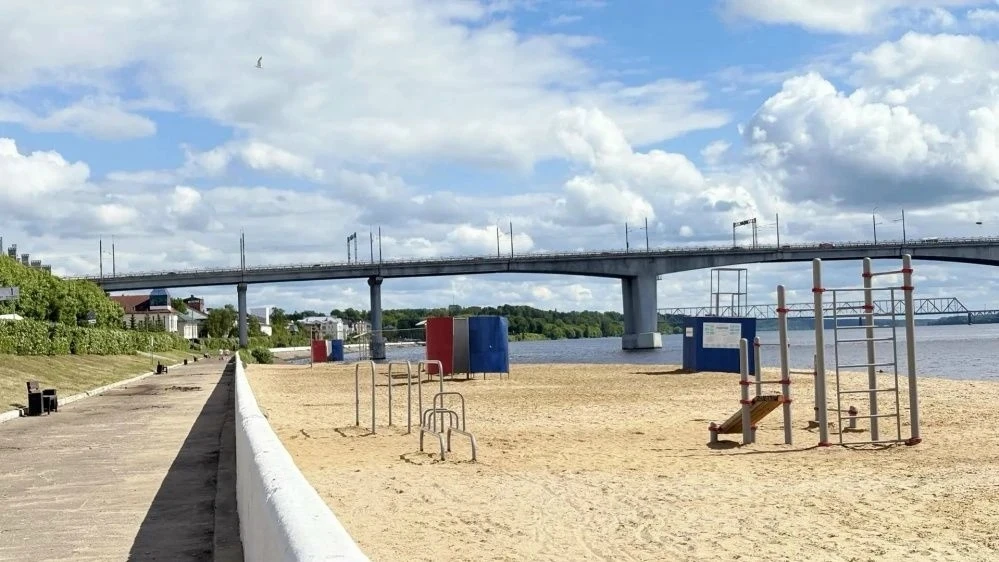 Лето - идёт, погода - всё теплее, городские пляжи - открылись😎
