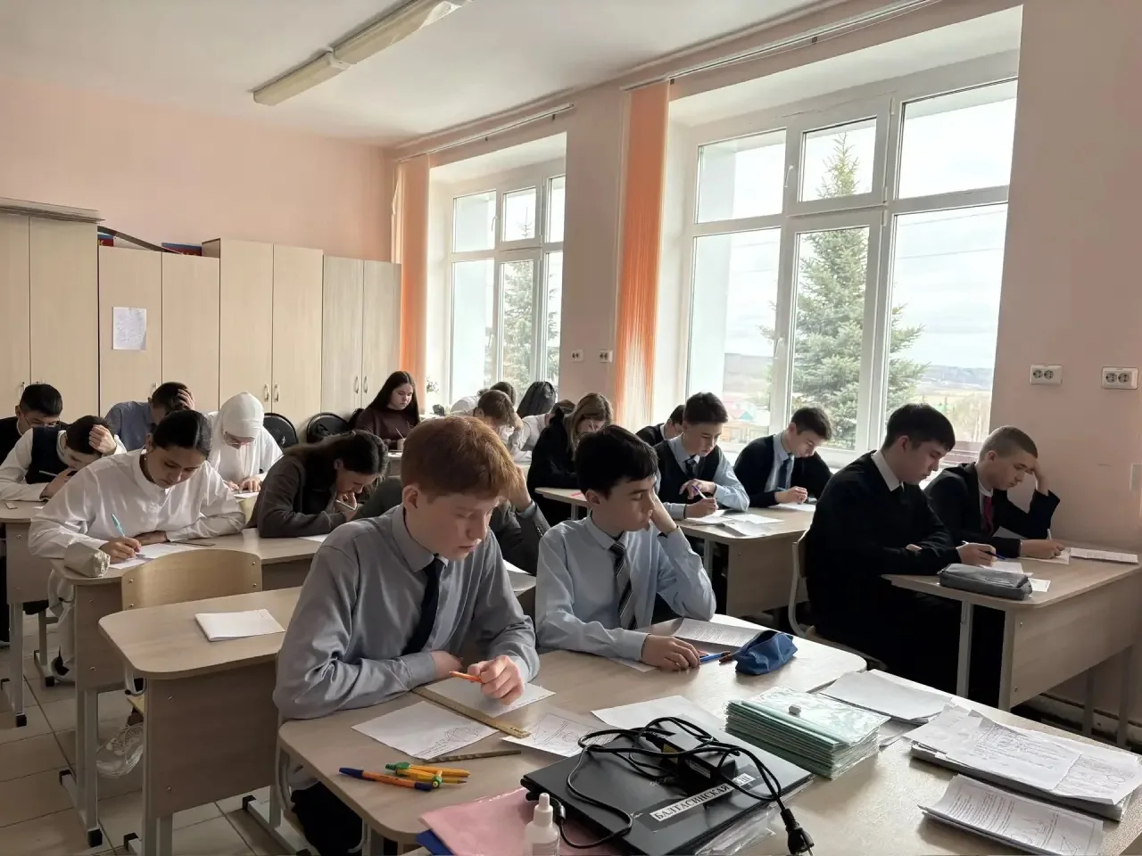 В рамках проекта «Физико-математический прорыв», при содействии АНО ВО «Университет Иннополис», АНО 