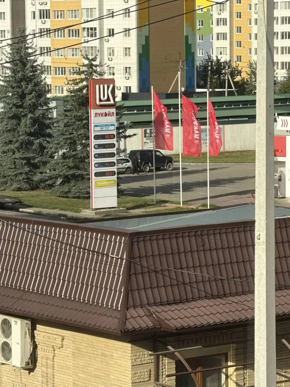 ⛽ Подписчик пожаловался на отсутствие бензина на Никольской