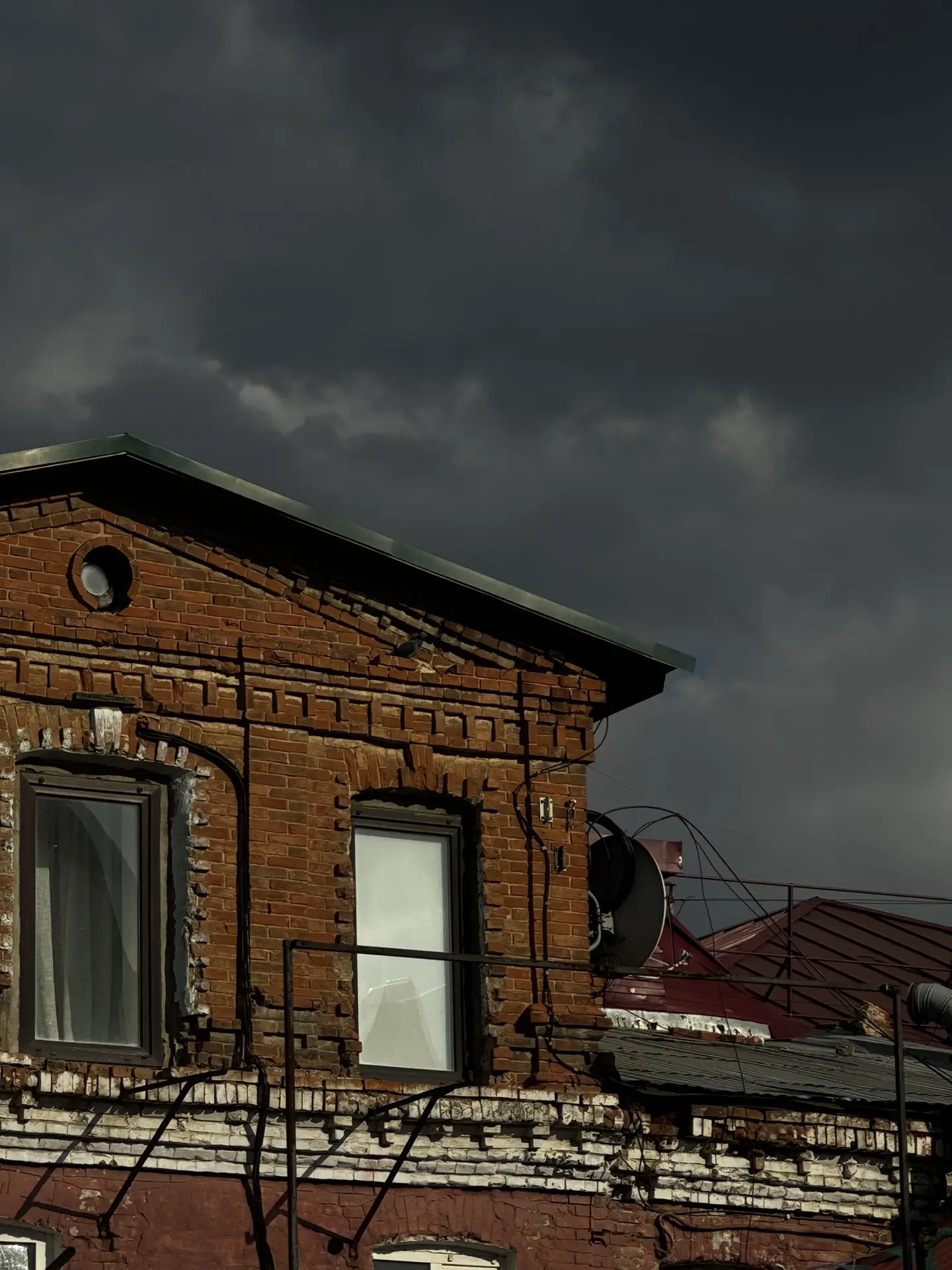 ☔️Промозглая суббота в Оренбуржье