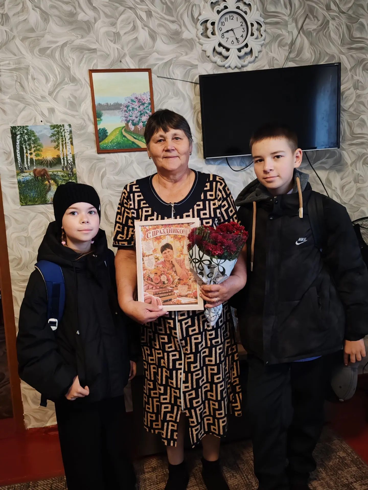 Сегодняшний праздник официально называют Днем пожилого человека, но я с этим не согласн...