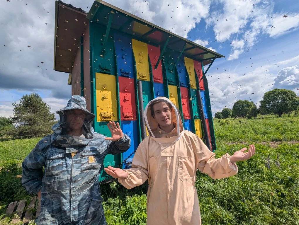 В детстве никто не рассказывает, что, когда дети уезжают от родителей, это ощущается та...