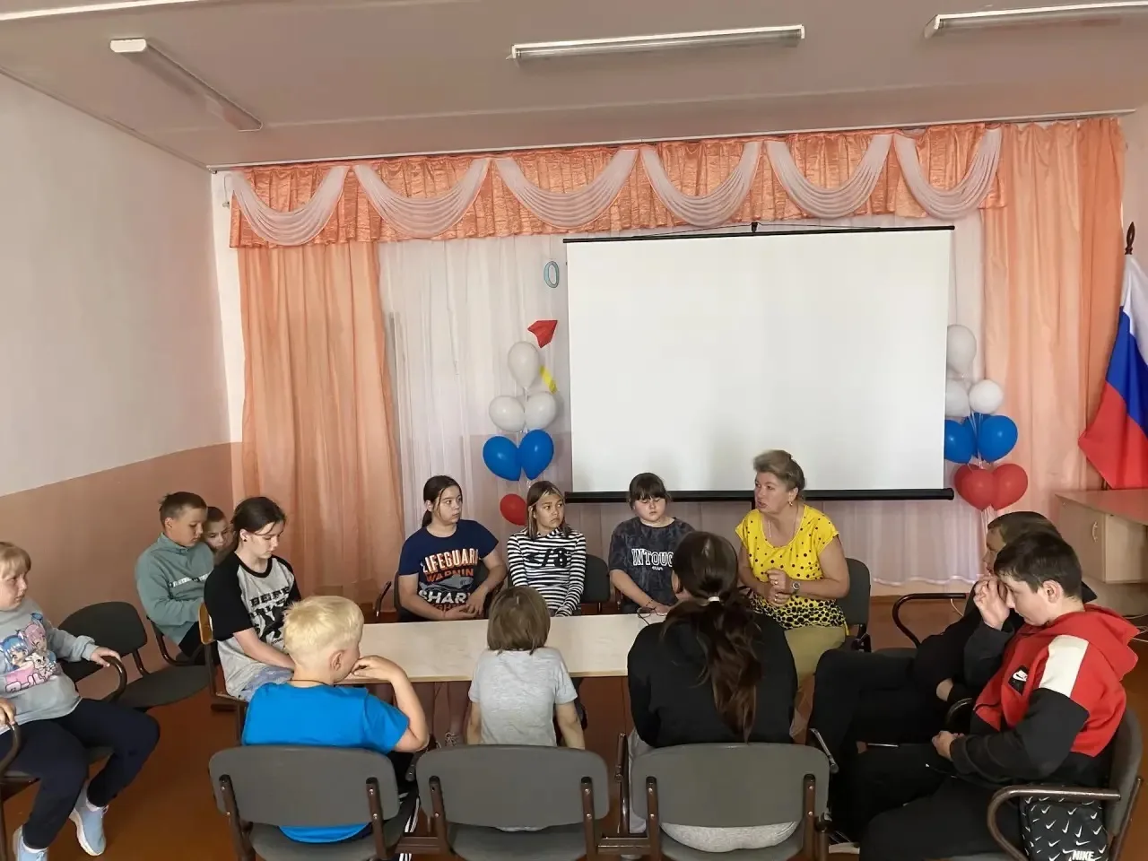 👷‍♂️В пришкольном лагере "Орлята России» 16 июня состоялся необычный день "День безопасности", кото