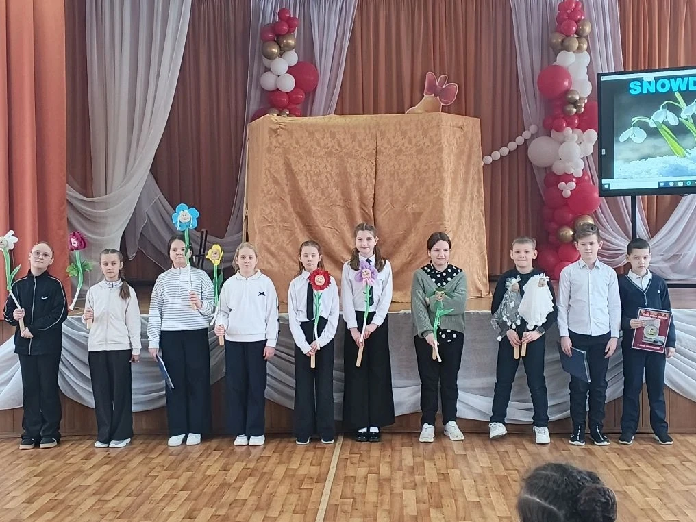 19 февраля в школе прошел день иностранных языков. С целью повышения мотивации учащихся к изучению и