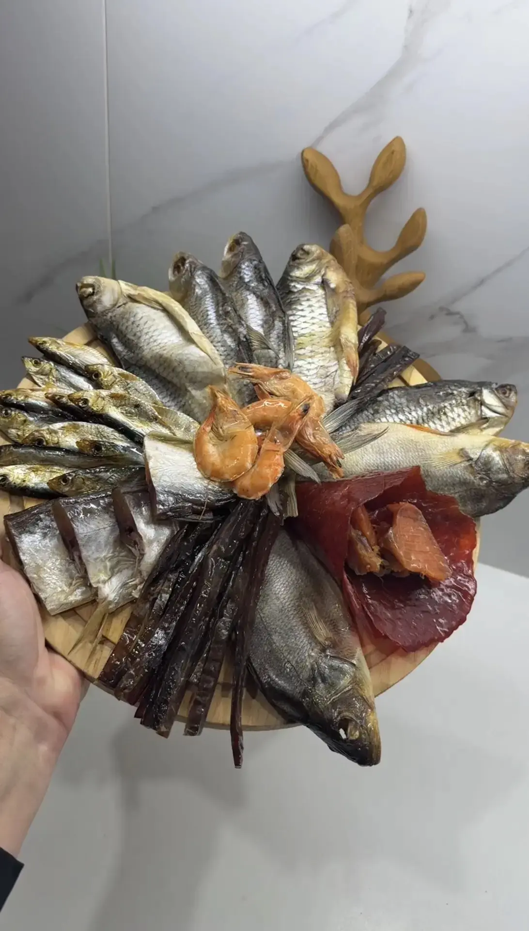 Мы уже не можем без астраханской рыбки.