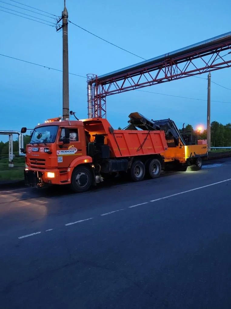 ❕ В ночную смену работы по содержанию выполнялись на улицах Победы, Капитана Хромцова и...