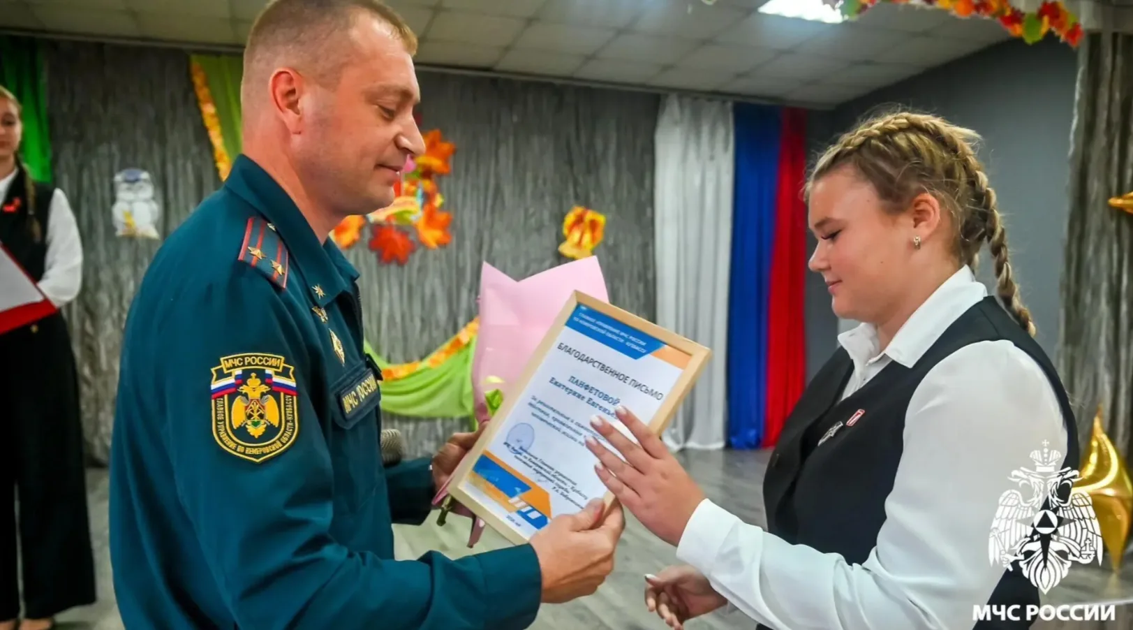 Школьница спасла пенсионерку из задымлённой квартиры в Новокузнецке