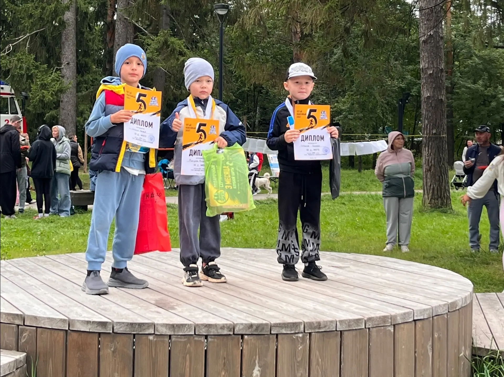 🏃‍♂️Навстречу победам: наши дошколята в юбилейном забеге "Движение спорта" !
