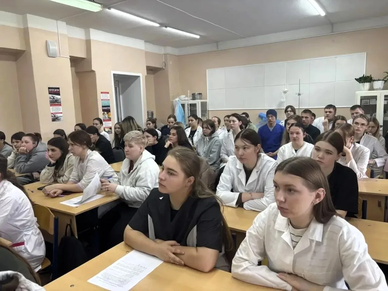 Выпускников Ржевского медицинского колледжа ждут на работу в центральной районной больнице

🤝 Предс