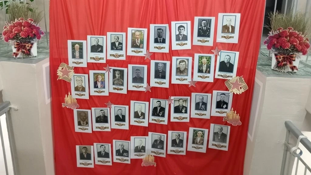 Сегодня мы смотрим в глаза тех,