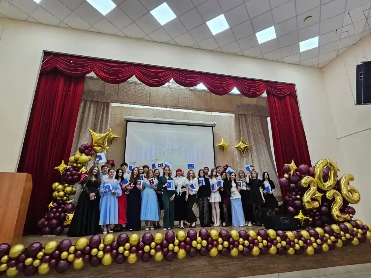 В Хабаровском районе прошли долгожданные выпускные вечера!