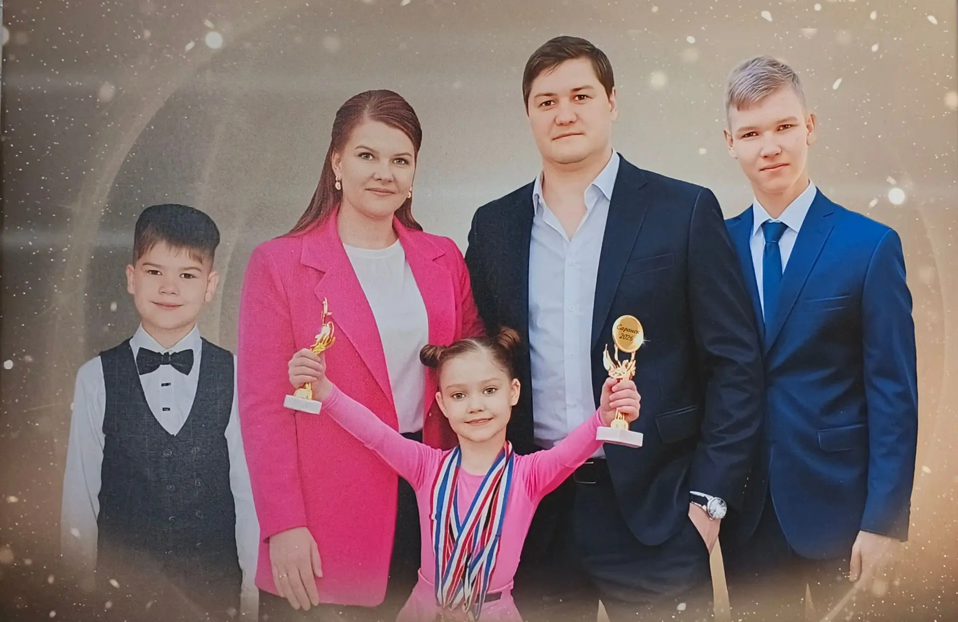 📸Фотоконкурс «Семейные ценности»
👨‍👩‍👧‍👦Номинация «Счастливы вместе»
Участник: Элина Комрякова 