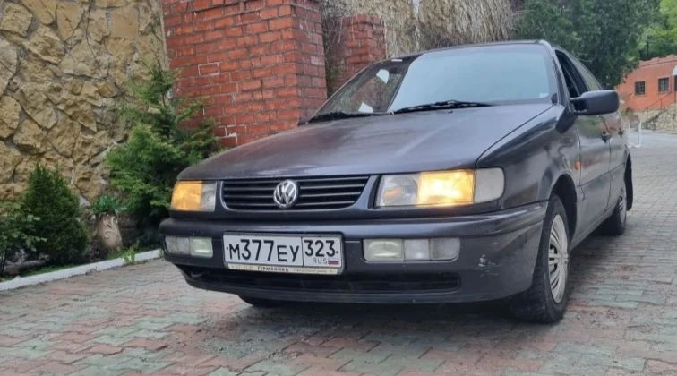 Продам  Volkswagen Passat, 1996
либо обмен. Машина на ходу. Документы чистые.
89002971444 
Цена 165 