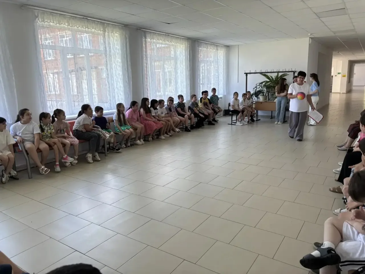 🎉 Пришкольный лагерь «Солнышко» открыт! 🎉

С 11 июня на базе нашей школы начал работу пришкольный 