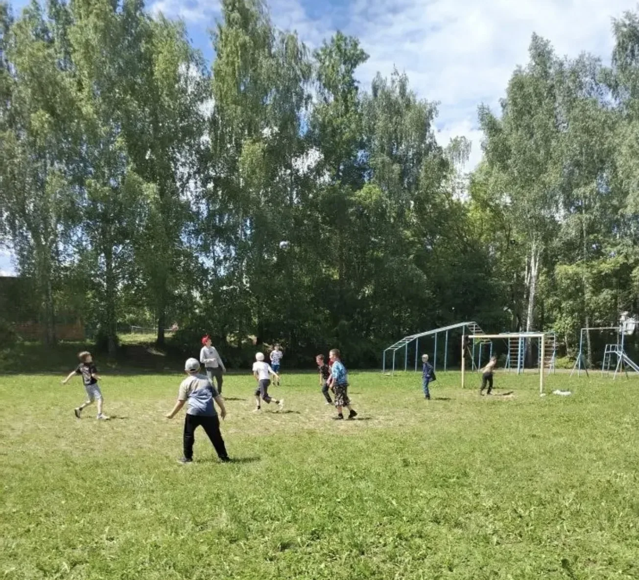 ✨Сегодня день в пришкольном лагере пролетел на одном дыхании!