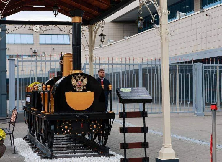 🚂 На Ростов-Главном появился паровоз «Проворный»