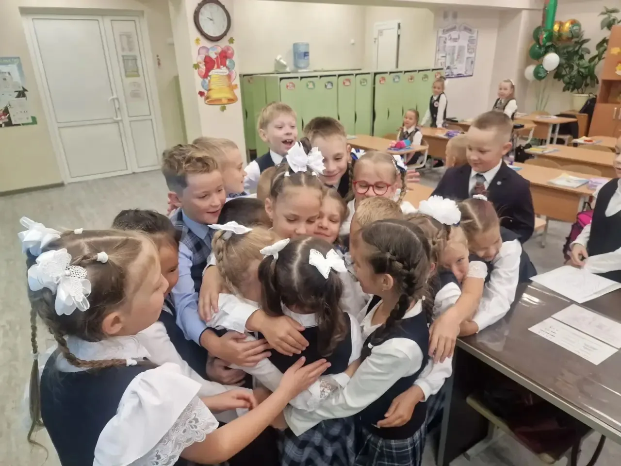 Сегодня праздник в 1 «Б»! 🎉