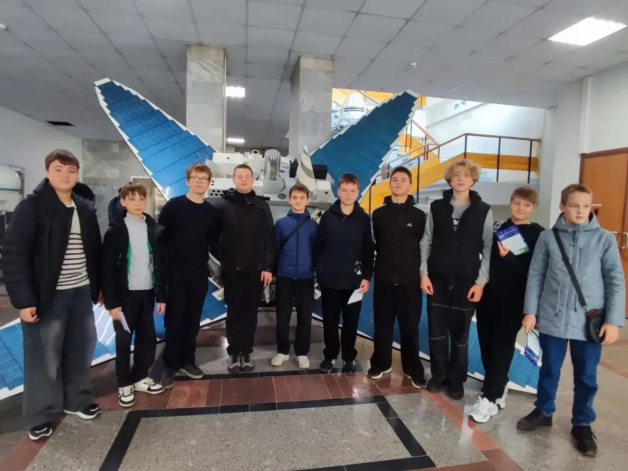 Наш космический класс посетил Ярмарку космических профессий — 2026!